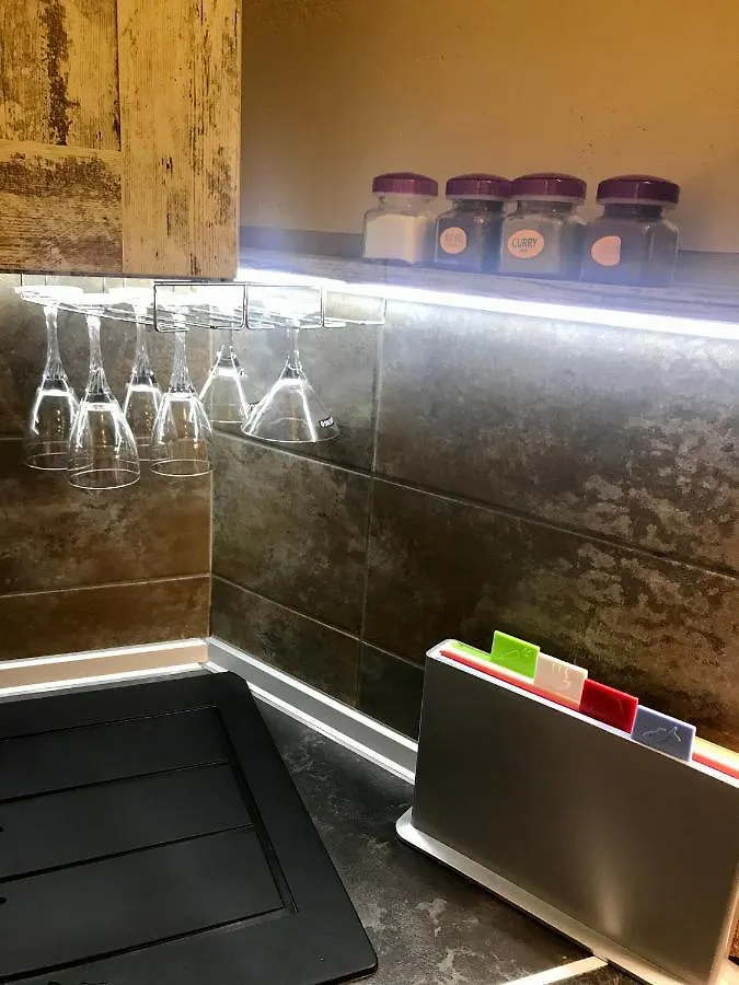 Hssapphire Apartment Kyiv